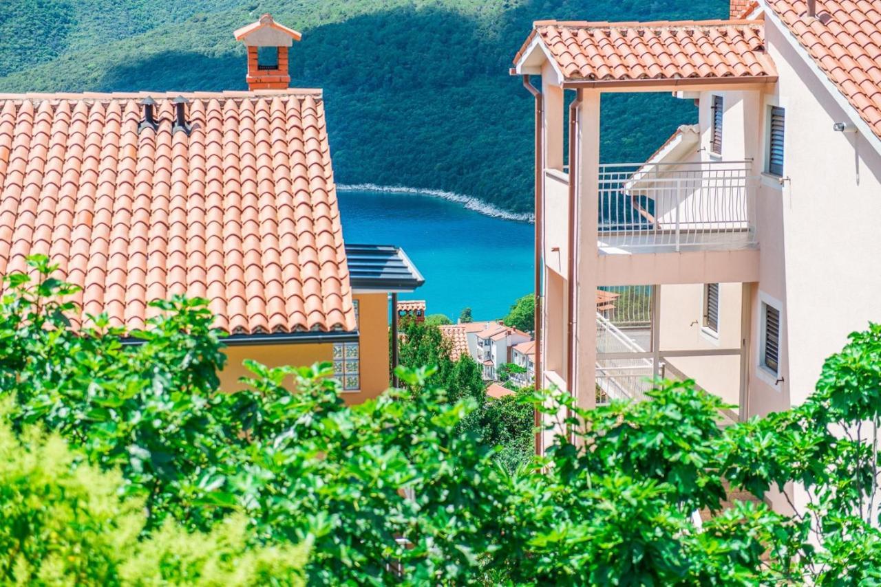 Apartments Pino Rabac Exteriér fotografie