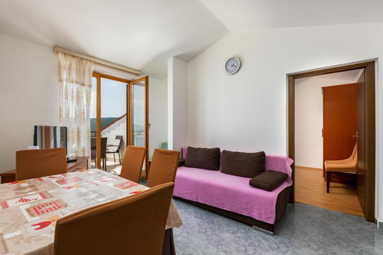 Apartments Pino Rabac Exteriér fotografie